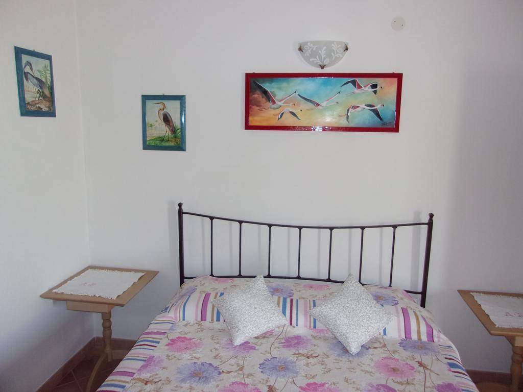 Artistika Golden Apartment Capitana Luaran gambar